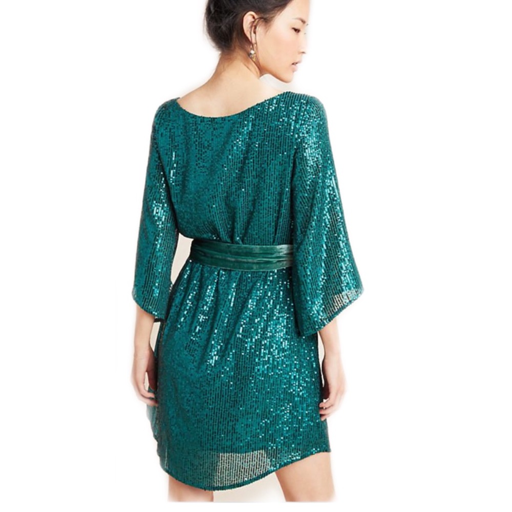 ✨Anthropologie Starling Sequined Tunic